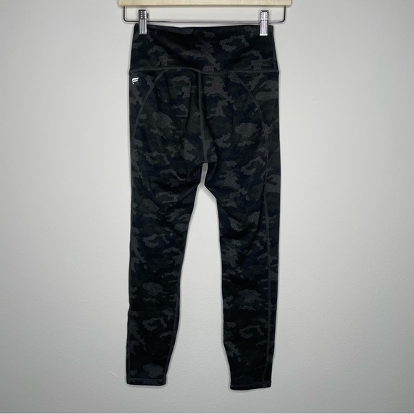 Fabletics | Define PowerHold High-Waisted 7/8 Legging - Picture 5 of 5